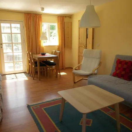 Haus In Zimmert Mit Terrasse, Grill Und Garten 펜션