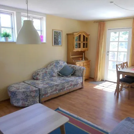 Haus In Zimmert Mit Terrasse, Grill Und Garten Rieseby